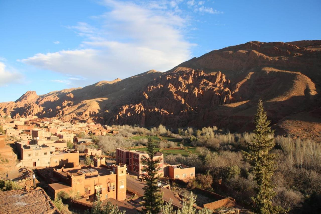 Auberge Restaurant Zahra Boumalne Buitenkant foto